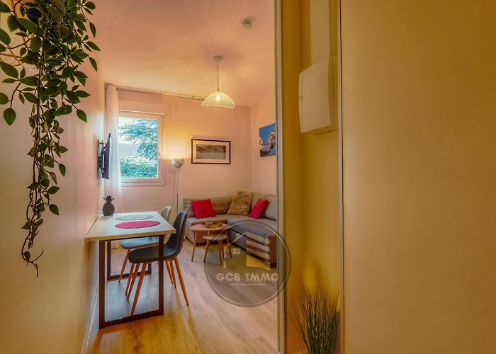 Le Berthelot T2 With Free Parking Appartement